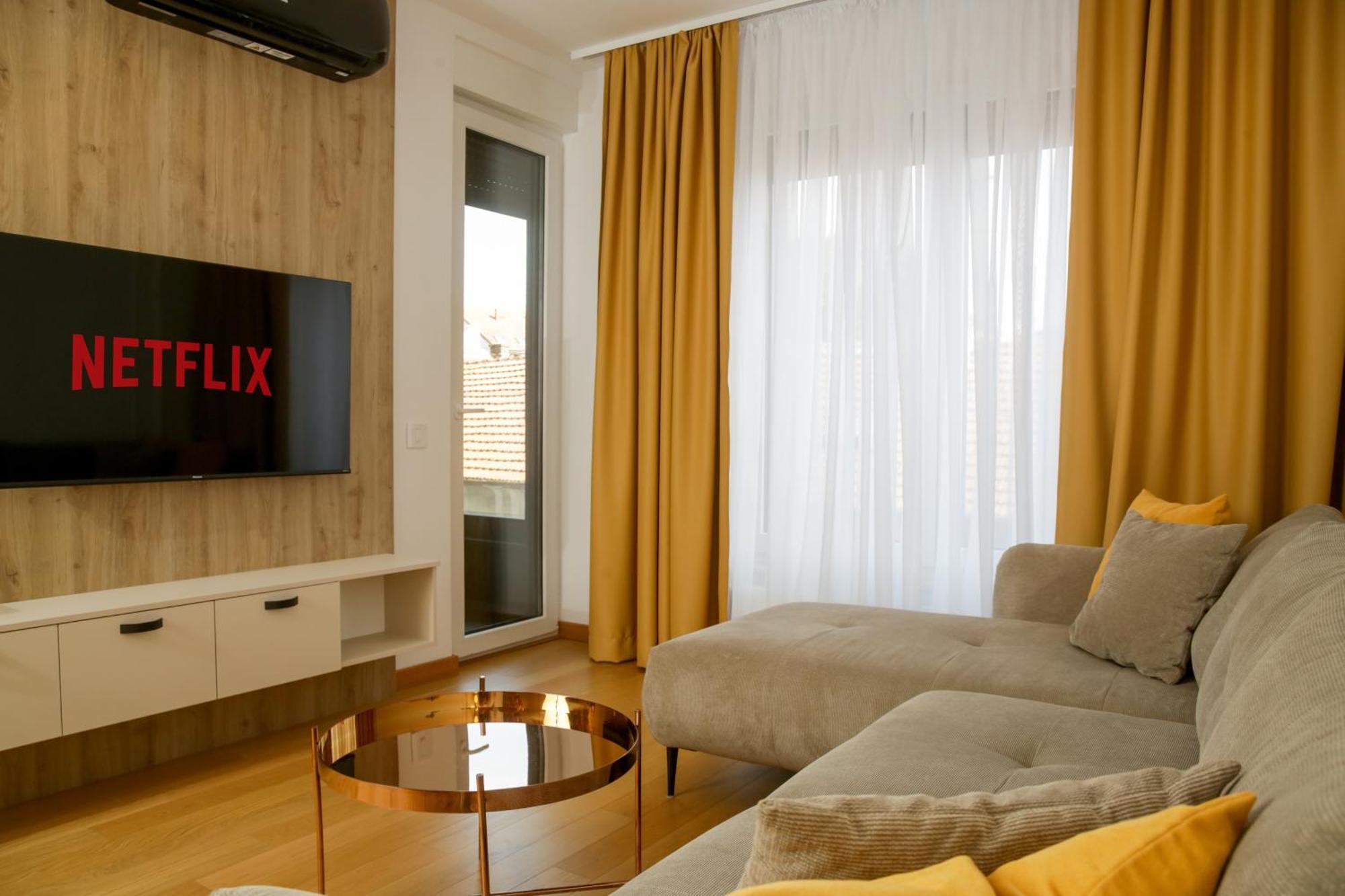 Supernova Royal Residence Novi Sad Extérieur photo